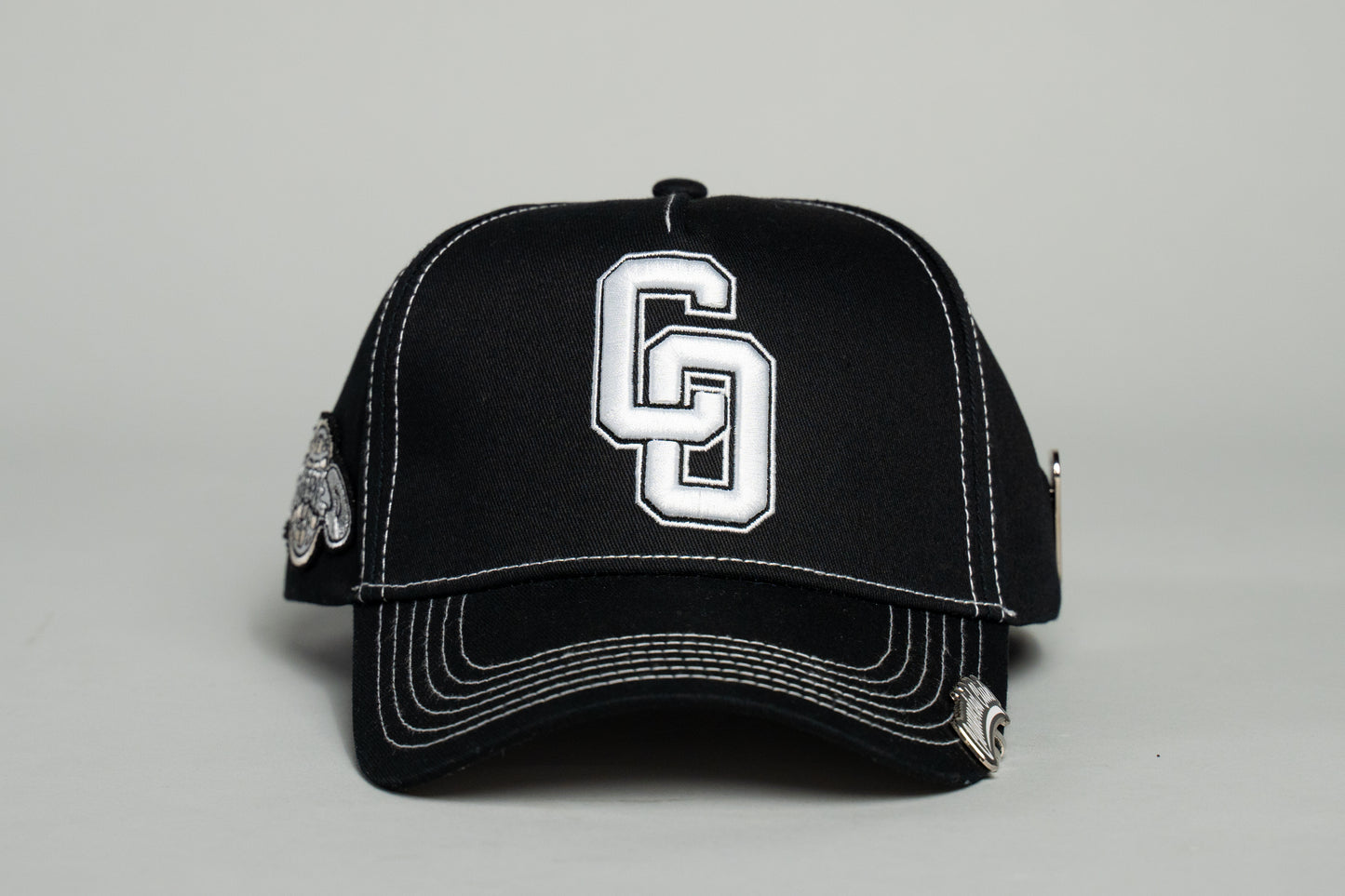 CONNECTED CLUB BLACK WORLDWIDE SNAPBACK